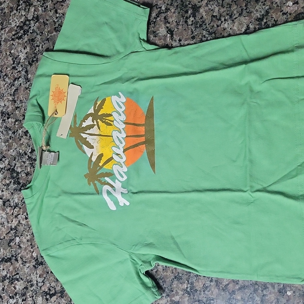Field Gear boys NWT size 7 100% cotton t shirt HAVANA on it color frothy green